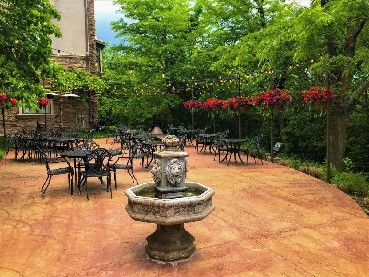 Chateau Avalon Kansas City Buitenkant foto